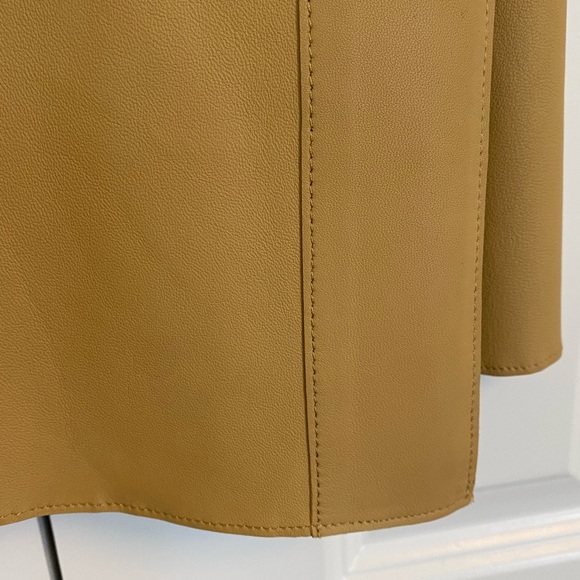 NWT Vince Belted Lambskin Leather A Line Skirt. Camel Size 0 - Picture 6 of 14